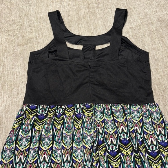 1X NWT dress strappy halter colorful skirt A new Look defined waist - Picture 5 of 5